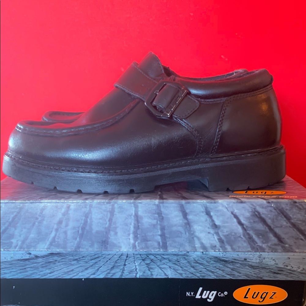 SHOE